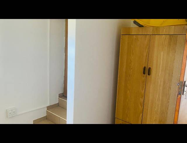 1 BEDROOM STUDIO APARTMENT TO LET IN RESERVOIR HILLS